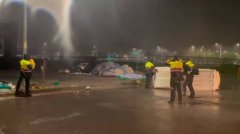 台风丹娜丝登陆引发台湾土崩